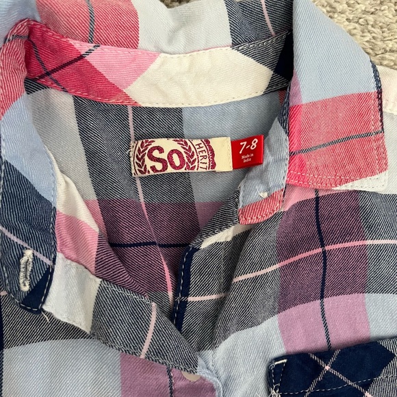 Bundle of five girl button down shirts - Picture 9 of 14